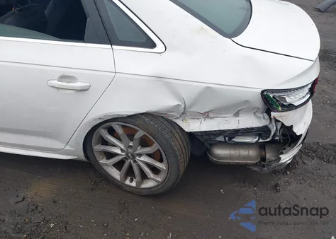 2019 Audi A4 45 Premium z USA, uszkodzony, nr VIN WAUDNAF43KN020068